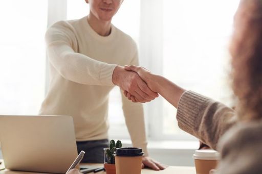 How a Direct Hire Agency Can Help You Build a Dive